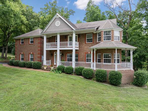 4.25 Acres of Land with Home for Sale in Spring Hill, Tennessee