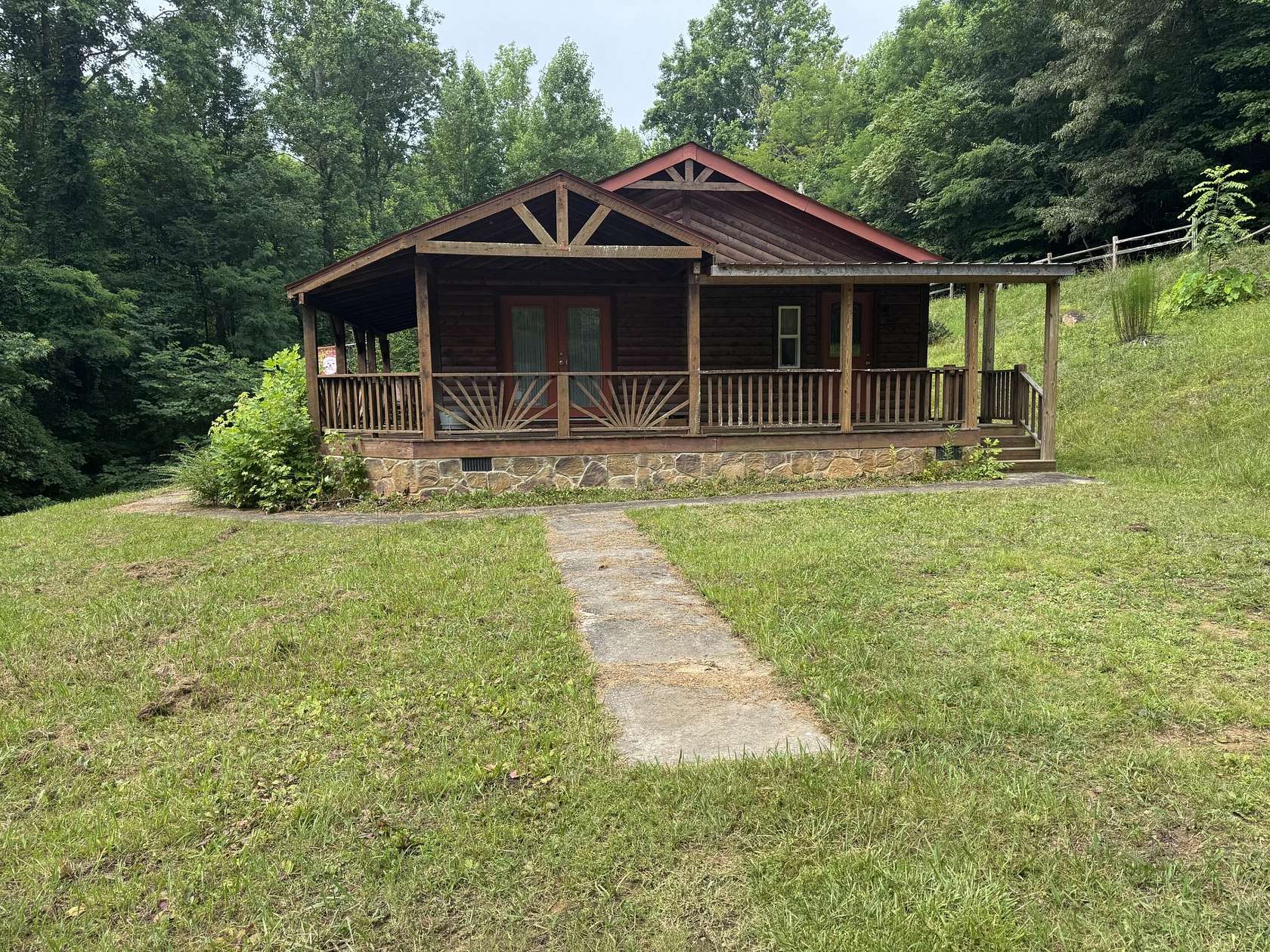 5.2 Acres of Land with Home for Sale in Whitwell, Tennessee