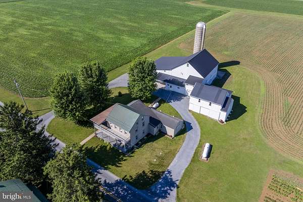 29 Acres of Land with Home for Sale in New Holland, Pennsylvania