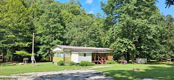 3.22 Acres of Improved Mixed-Use Land for Sale in Hacker Valley, West Virginia