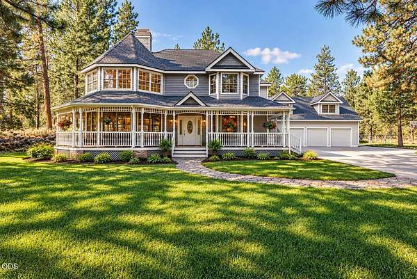2.39 Acres of Land with Home for Sale in Bend, Oregon
