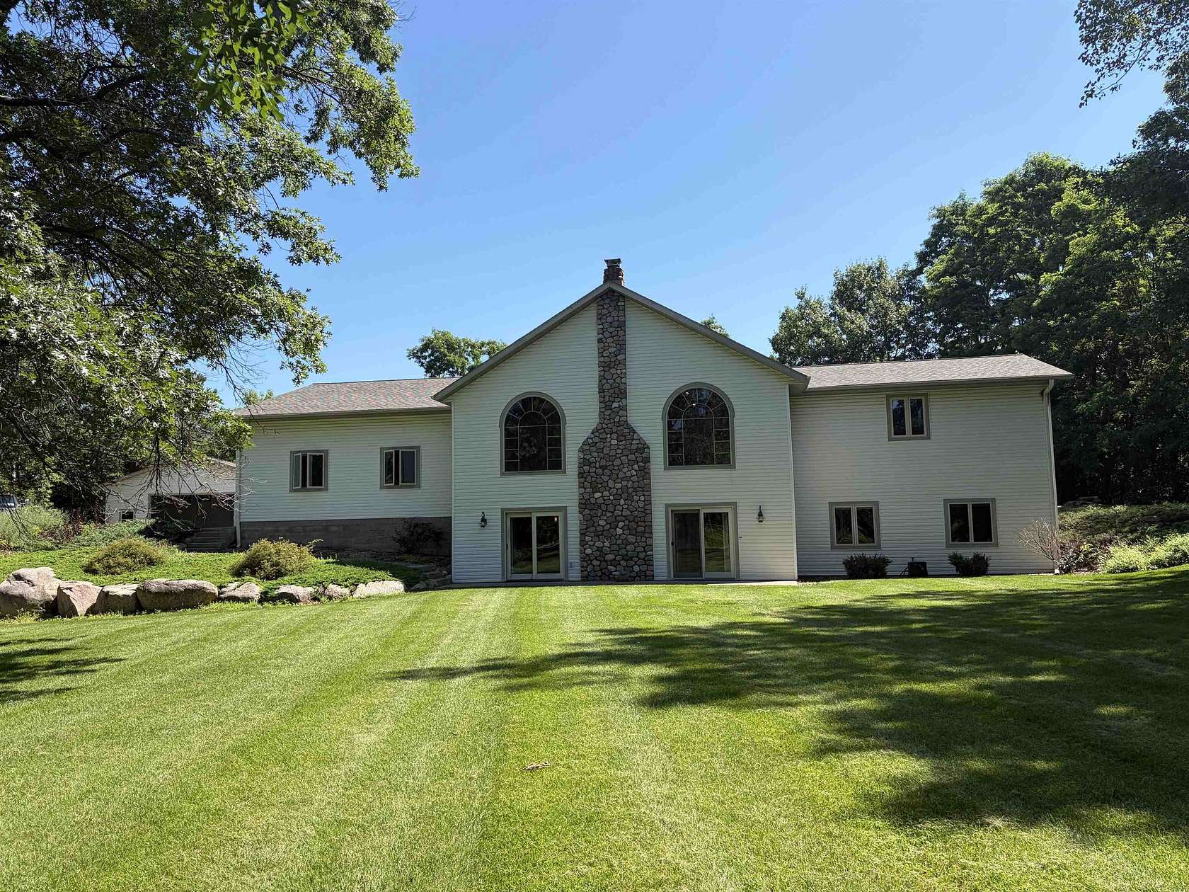 2.8 Acres of Land with Home for Sale in Amherst, Wisconsin