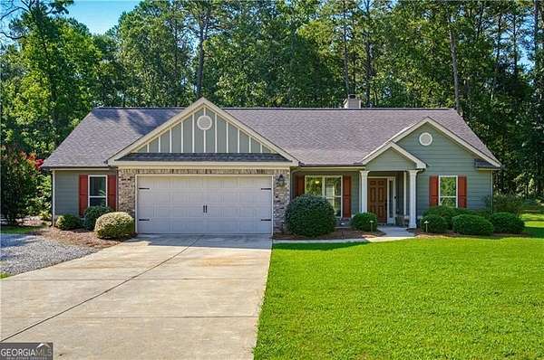 2.32 Acres of Land with Home for Sale in Monroe, Georgia