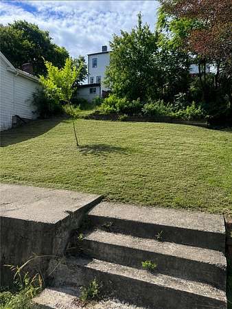 0.04 Acres of Residential Land for Sale in Pittsburgh, Pennsylvania