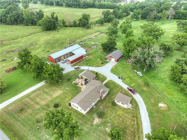 6 Acres of Land with Home for Auction in Neosho, Missouri