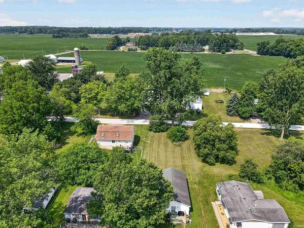 0.14 Acres of Residential Land for Sale in Syracuse, Indiana