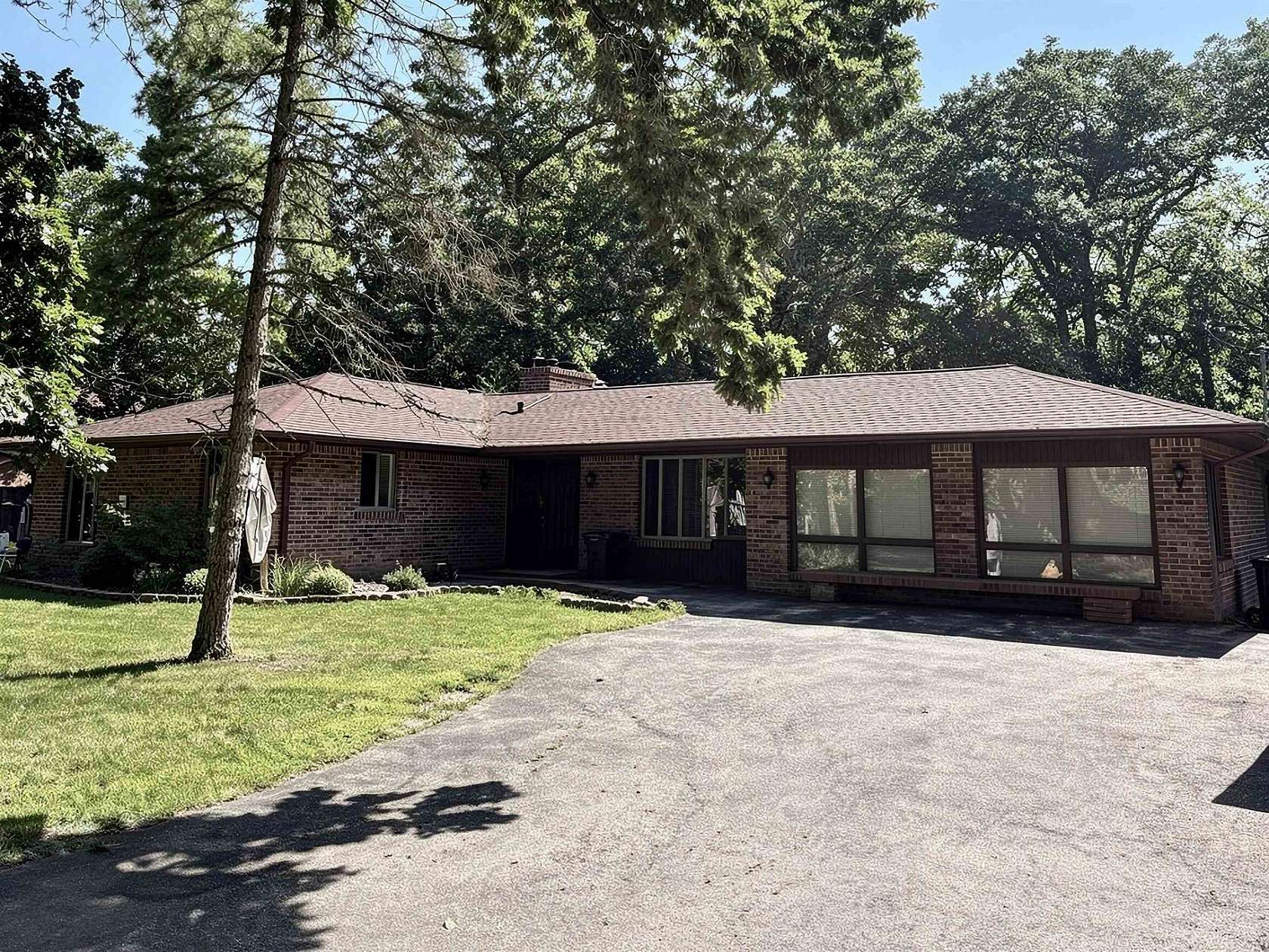 5 Acres of Land with Home for Sale in Capron, Illinois