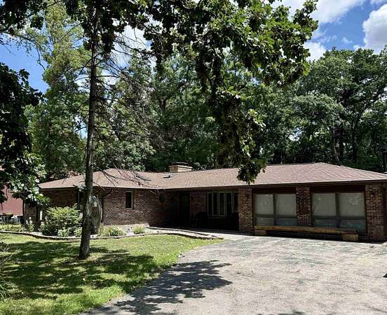 5 Acres of Land with Home for Sale in Capron, Illinois