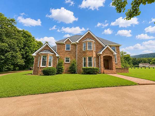 18.5 Acres of Land with Home for Sale in Ooltewah, Tennessee