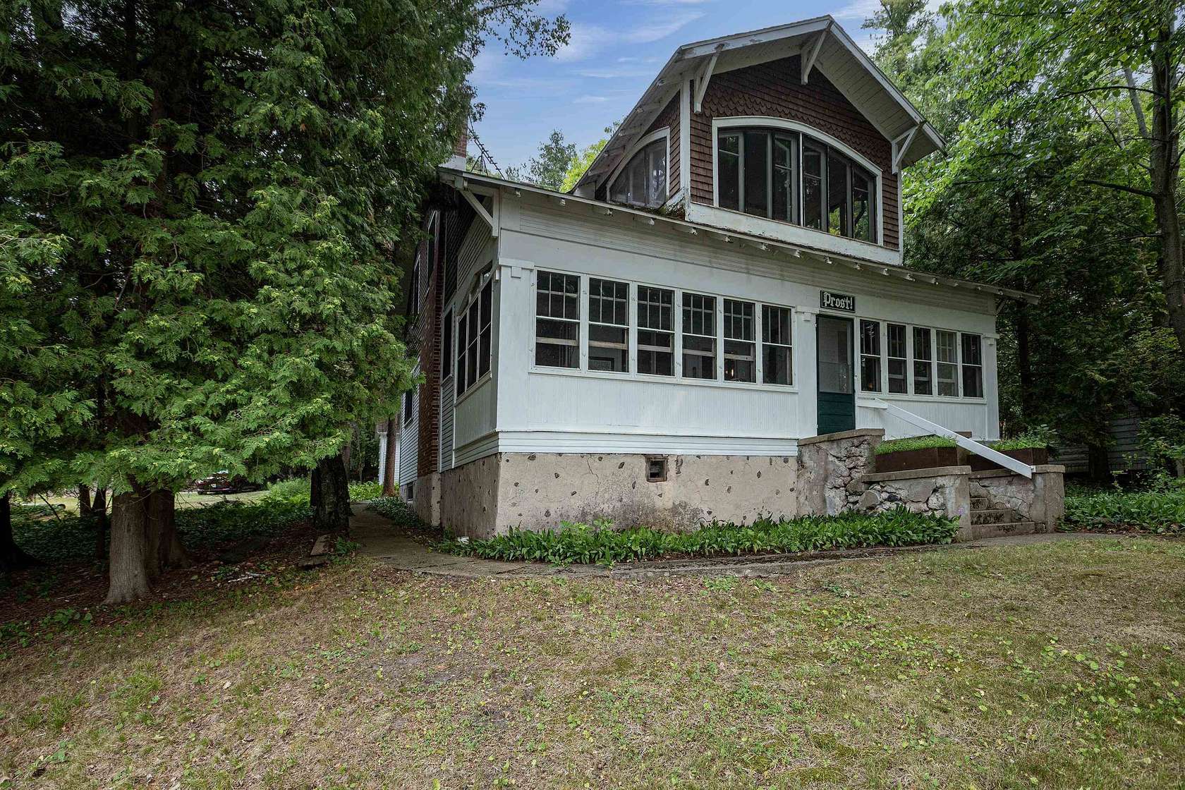 2.1 Acres of Land with Home for Sale in Sturgeon Bay, Wisconsin