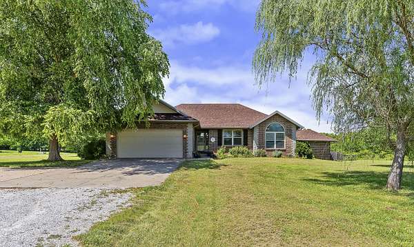 4 Acres of Land with Home for Sale in Springfield, Missouri