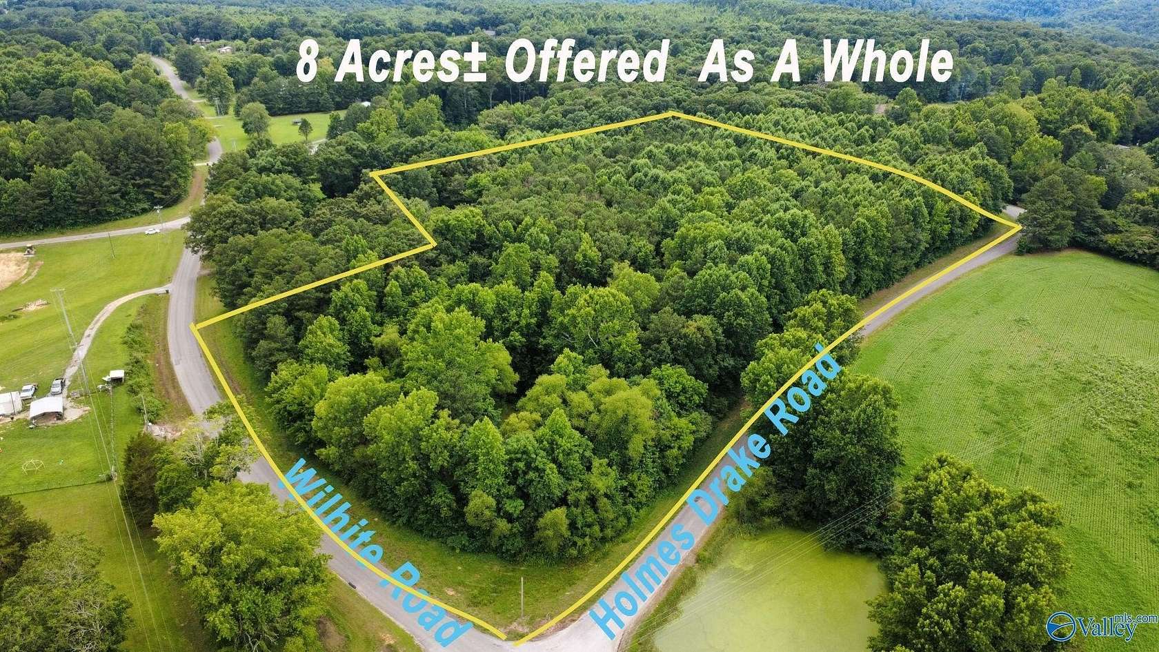 8 Acres of Residential Land for Auction in Falkville, Alabama