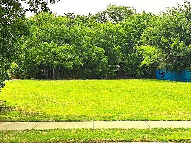 0.34 Acres of Commercial Land for Sale in Irving, Texas