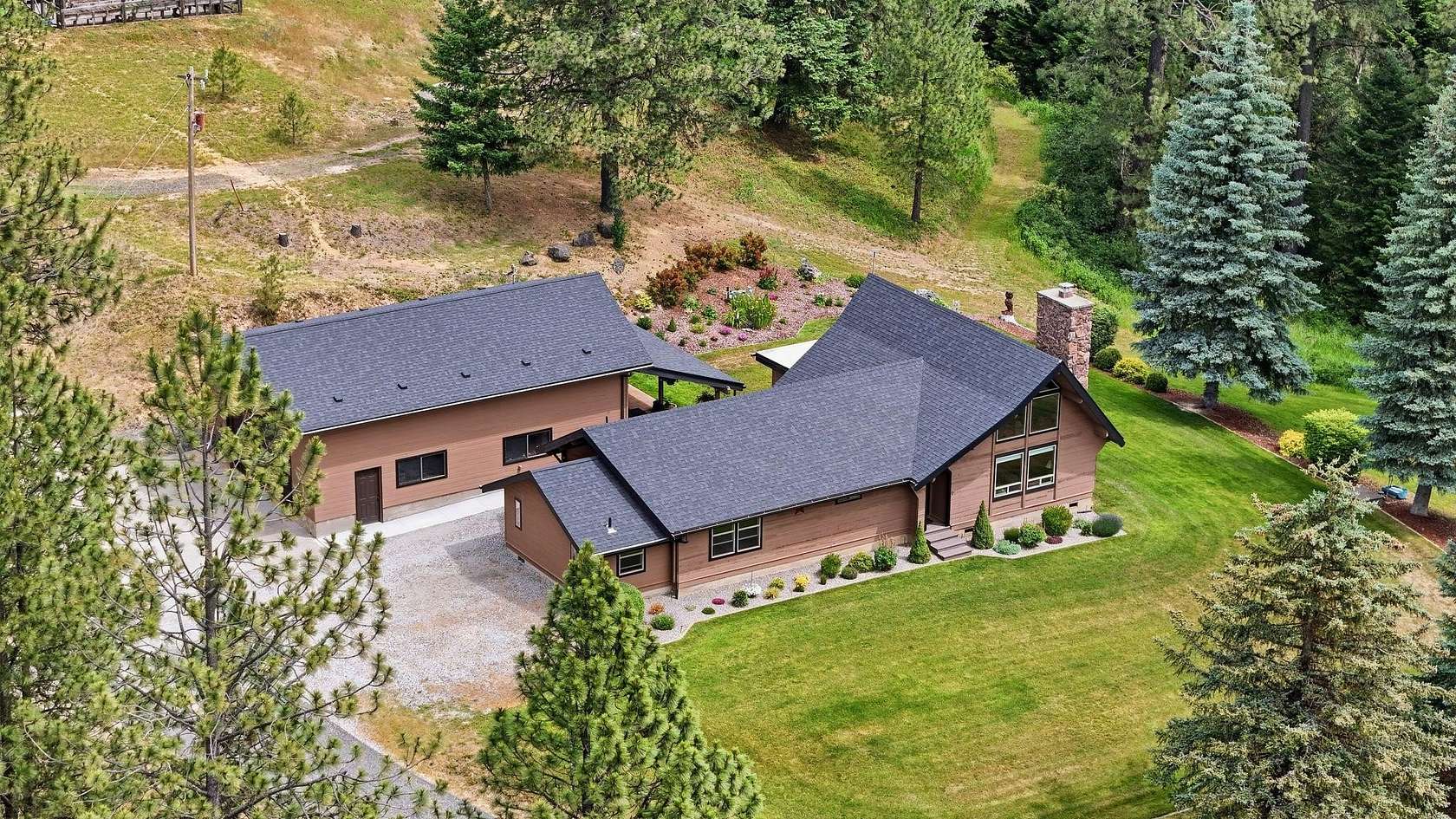 20.2 Acres of Recreational Land with Home for Sale in Rockford, Washington