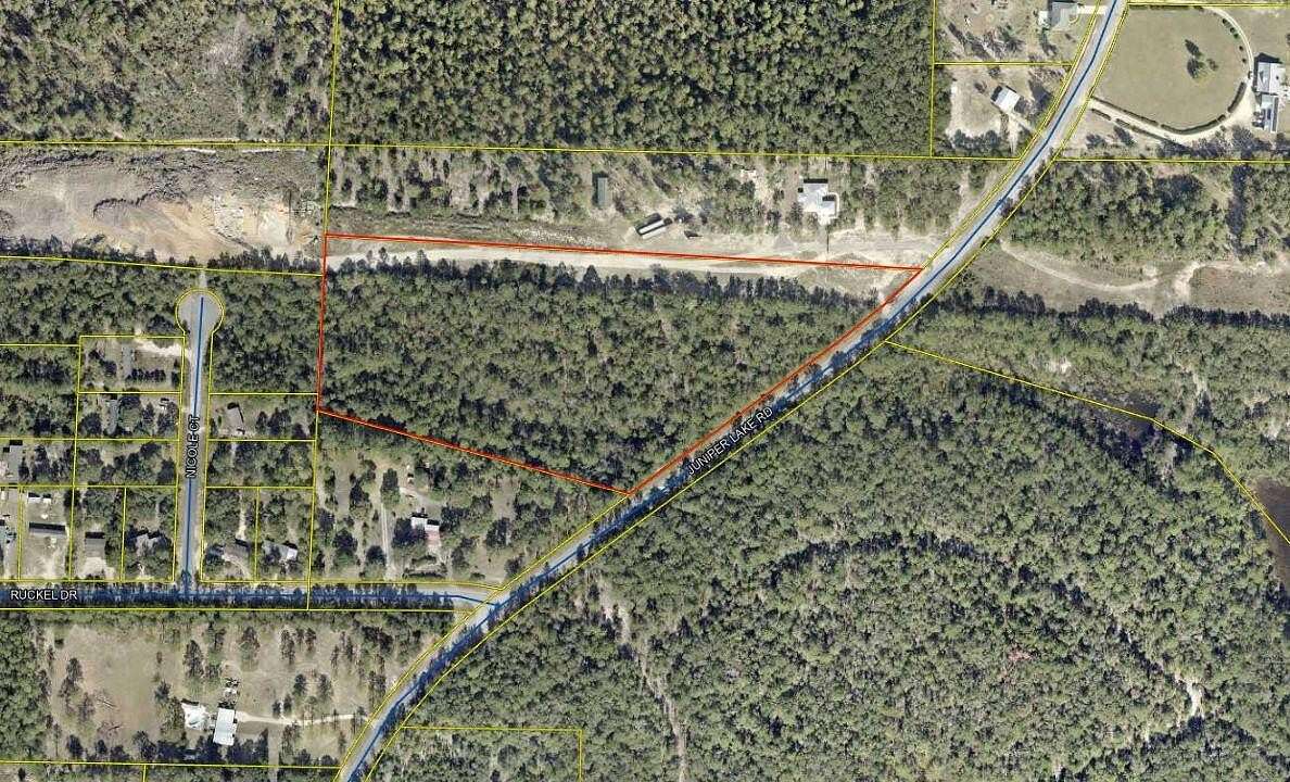 10.7 Acres of Land for Sale in DeFuniak Springs, Florida