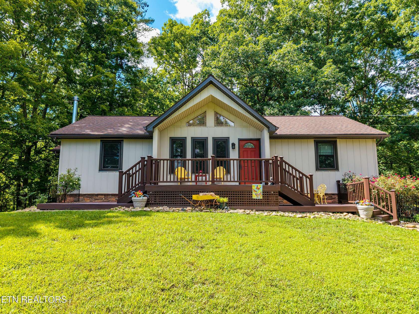 5 Acres of Land with Home for Sale in Knoxville, Tennessee