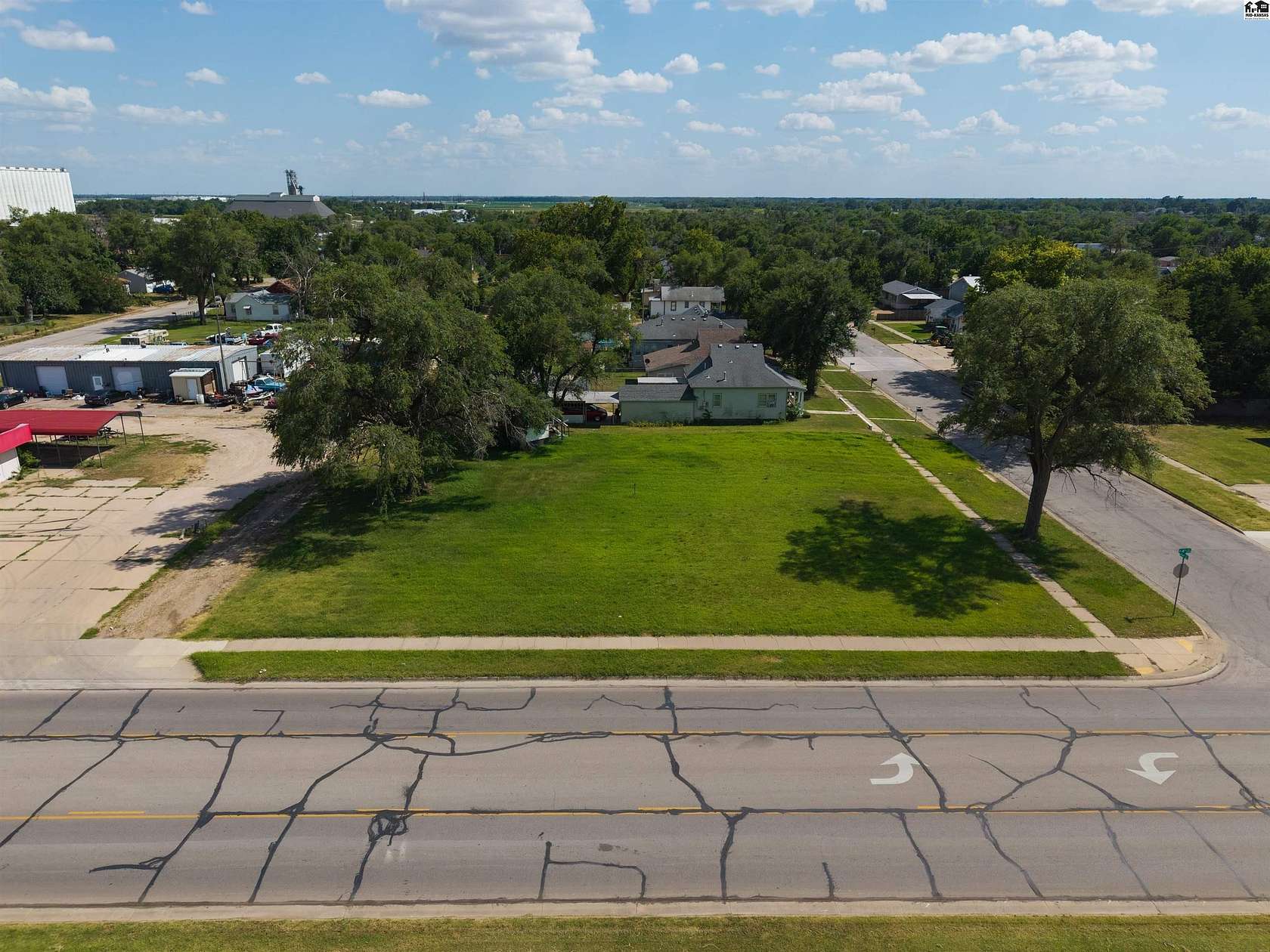 0.4 Acres of Commercial Land for Sale in Hutchinson, Kansas
