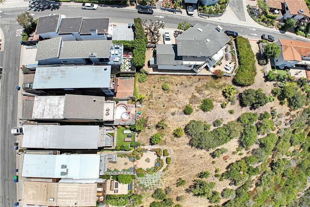 0.06 Acres of Land for Sale in Laguna Beach, California