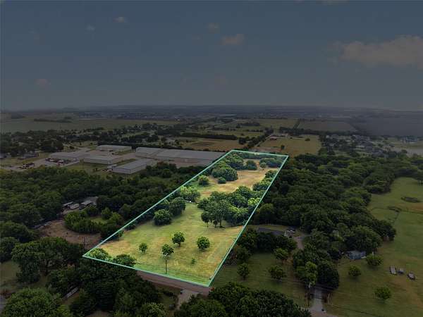 5 Acres of Residential Land for Sale in Venus, Texas