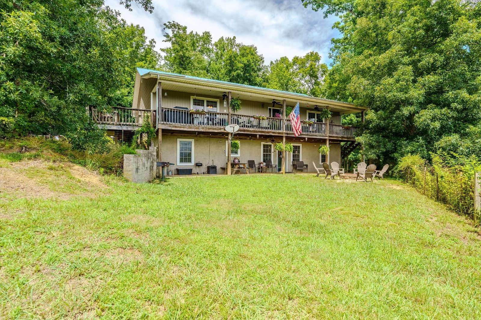 5.9 Acres of Land with Home for Sale in Maryville, Tennessee