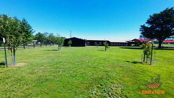 2.5 Acres of Land with Home for Sale in Marion, Illinois