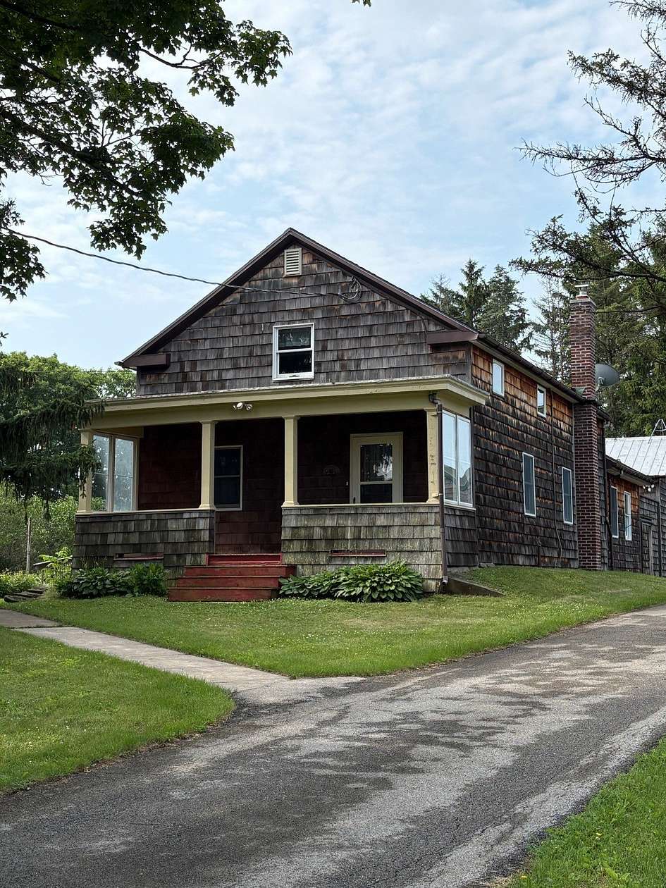 50.2 Acres of Agricultural Land with Home for Sale in Canajoharie, New York