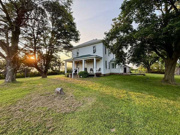 2 Acres of Land with Home for Sale in New Salem, Illinois