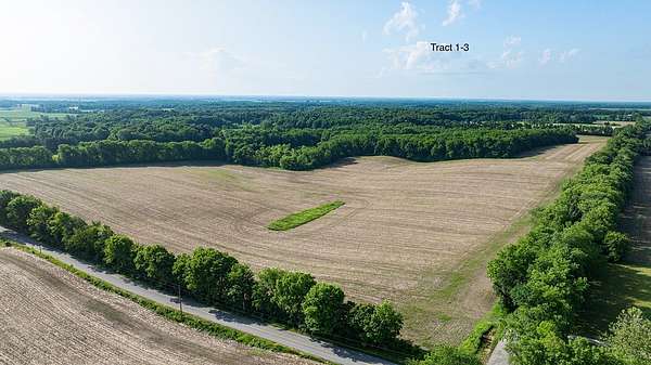 125 Acres of Land for Auction in Mill Creek, Indiana