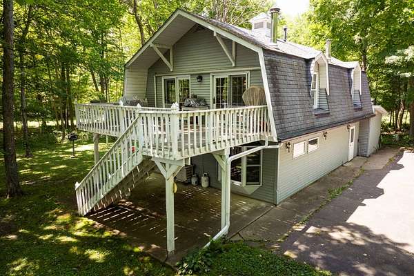 4.5 Acres of Land with Home for Sale in Aitkin, Minnesota