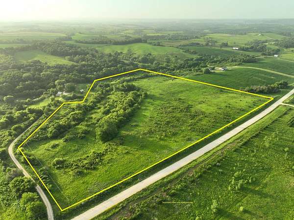 26.8 Acres of Land for Sale in Elkader, Iowa
