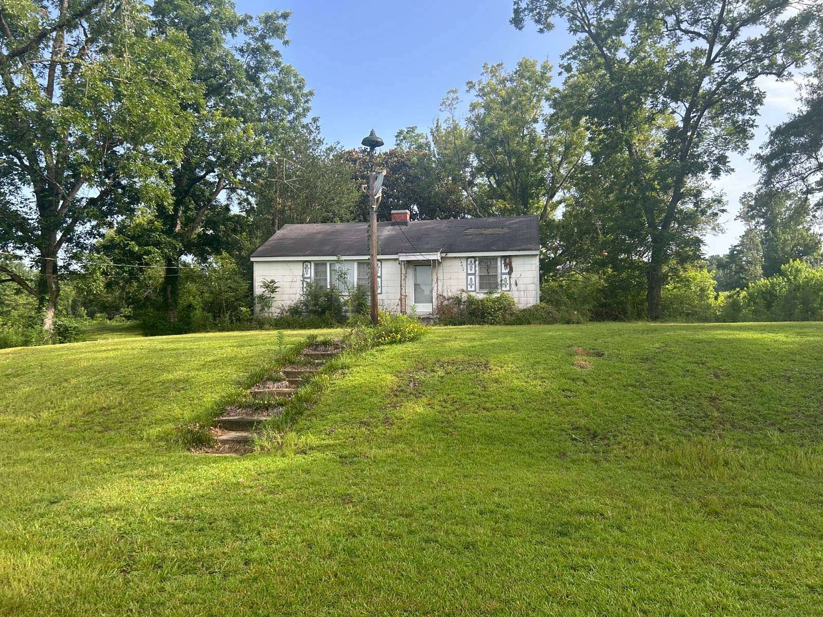 52 Acres of Land with Home for Sale in Luverne, Alabama