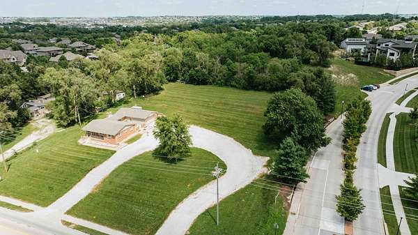 4.9 Acres of Improved Residential Land for Sale in Omaha, Nebraska