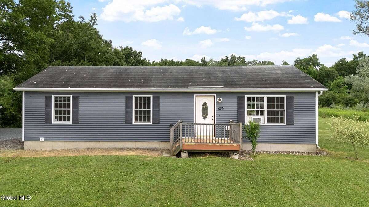 6 Acres of Land with Home for Sale in Princetown, New York