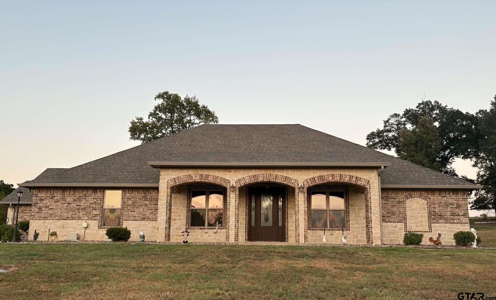 1.66 Acres of Land with Home for Sale in Flint, Texas