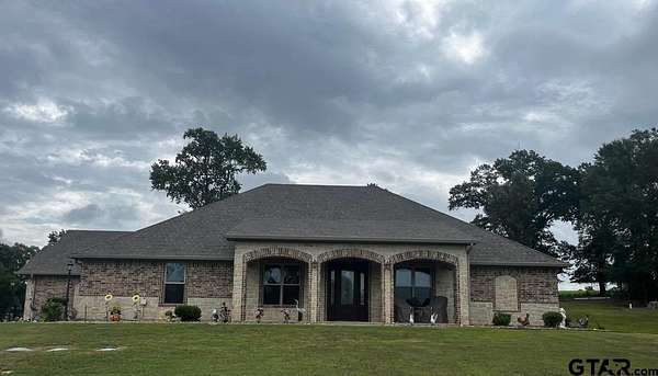 1.66 Acres of Land with Home for Sale in Flint, Texas