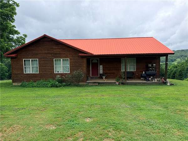 35 Acres of Land with Home for Sale in Huntsville, Arkansas