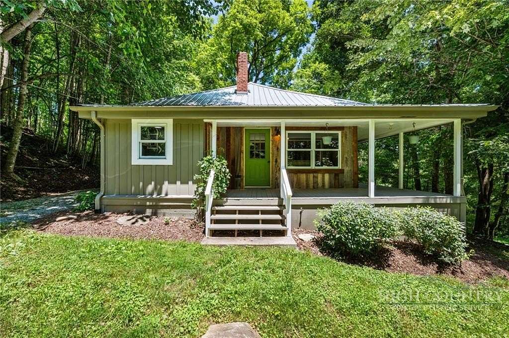 1.5 Acres of Land with Home for Sale in Elk Park, North Carolina