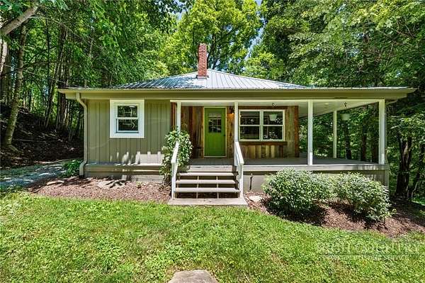 1.5 Acres of Land with Home for Sale in Elk Park, North Carolina
