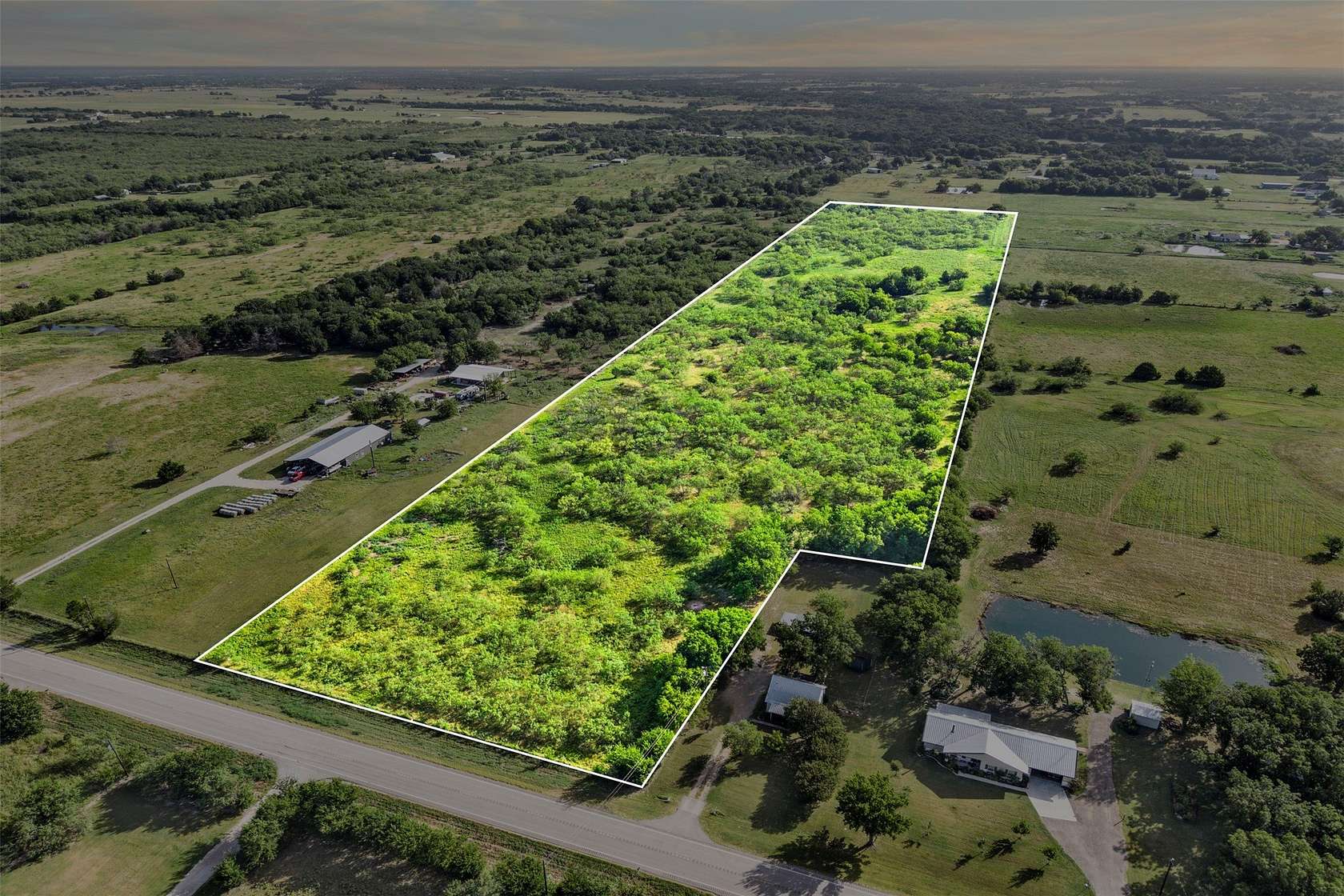 20.5 Acres of Land for Sale in Kaufman, Texas
