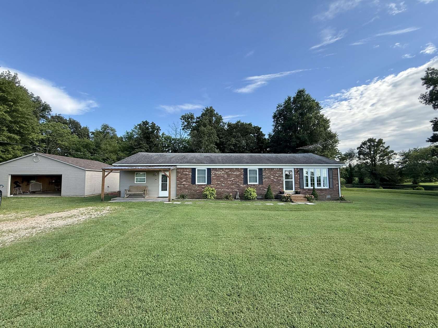 2.47 Acres of Land with Home for Sale in Farmington, Kentucky