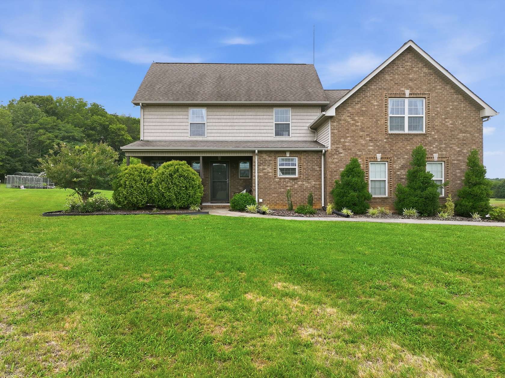 5.39 Acres of Land with Home for Sale in Lebanon, Tennessee