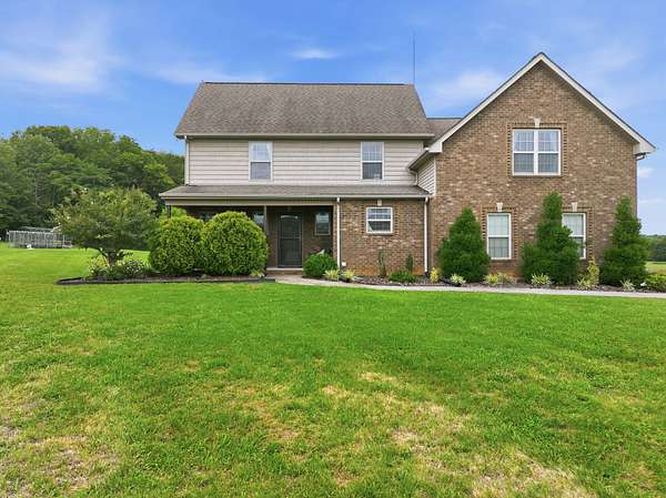 5.39 Acres of Land with Home for Sale in Lebanon, Tennessee