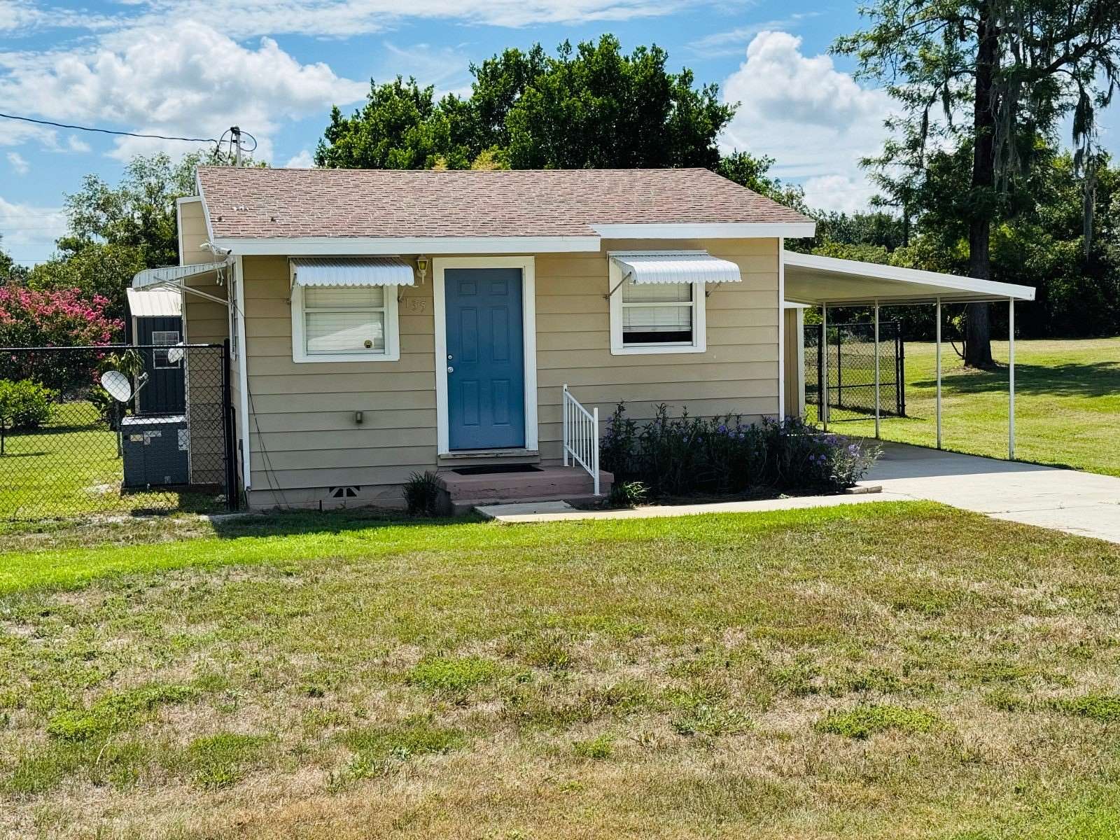0.52 Acres of Land with Home for Sale in Lake Placid, Florida