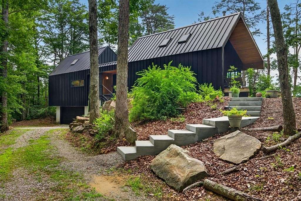 4 Acres of Land with Home for Sale in Spencer, Tennessee