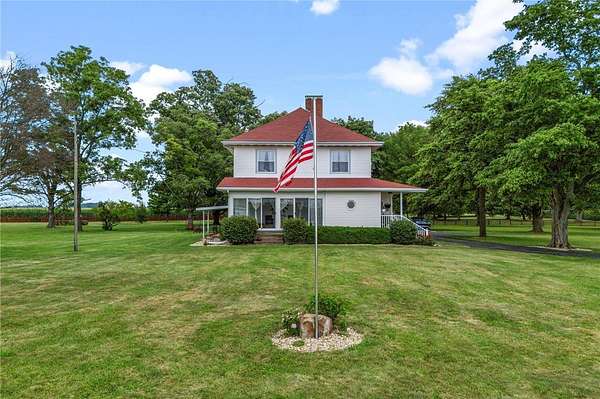 5 Acres of Land with Home for Sale in New Vienna, Ohio