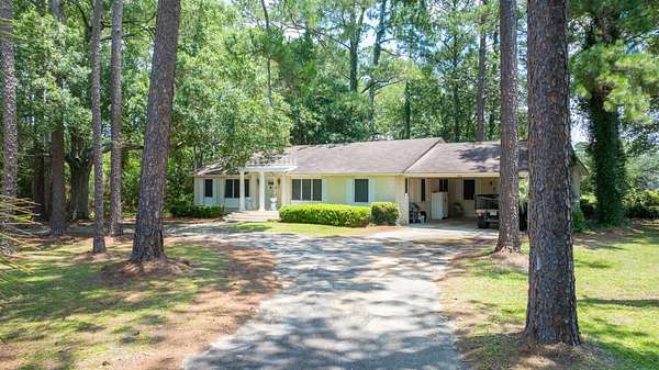 5 Acres of Land with Home for Auction in Pavo, Georgia