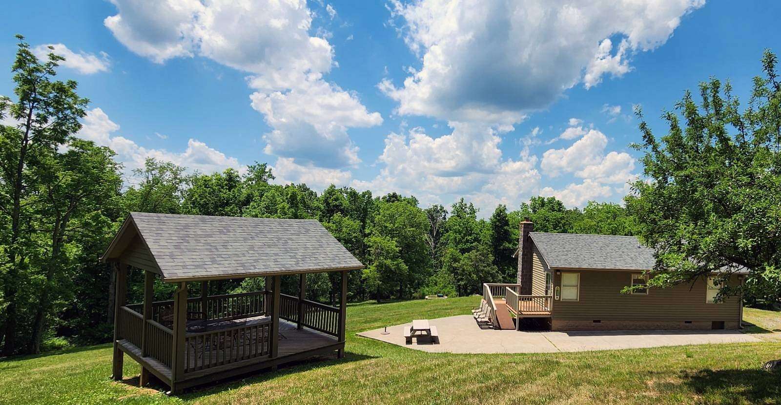 60 Acres of Recreational Land with Home for Sale in Pembroke, Virginia