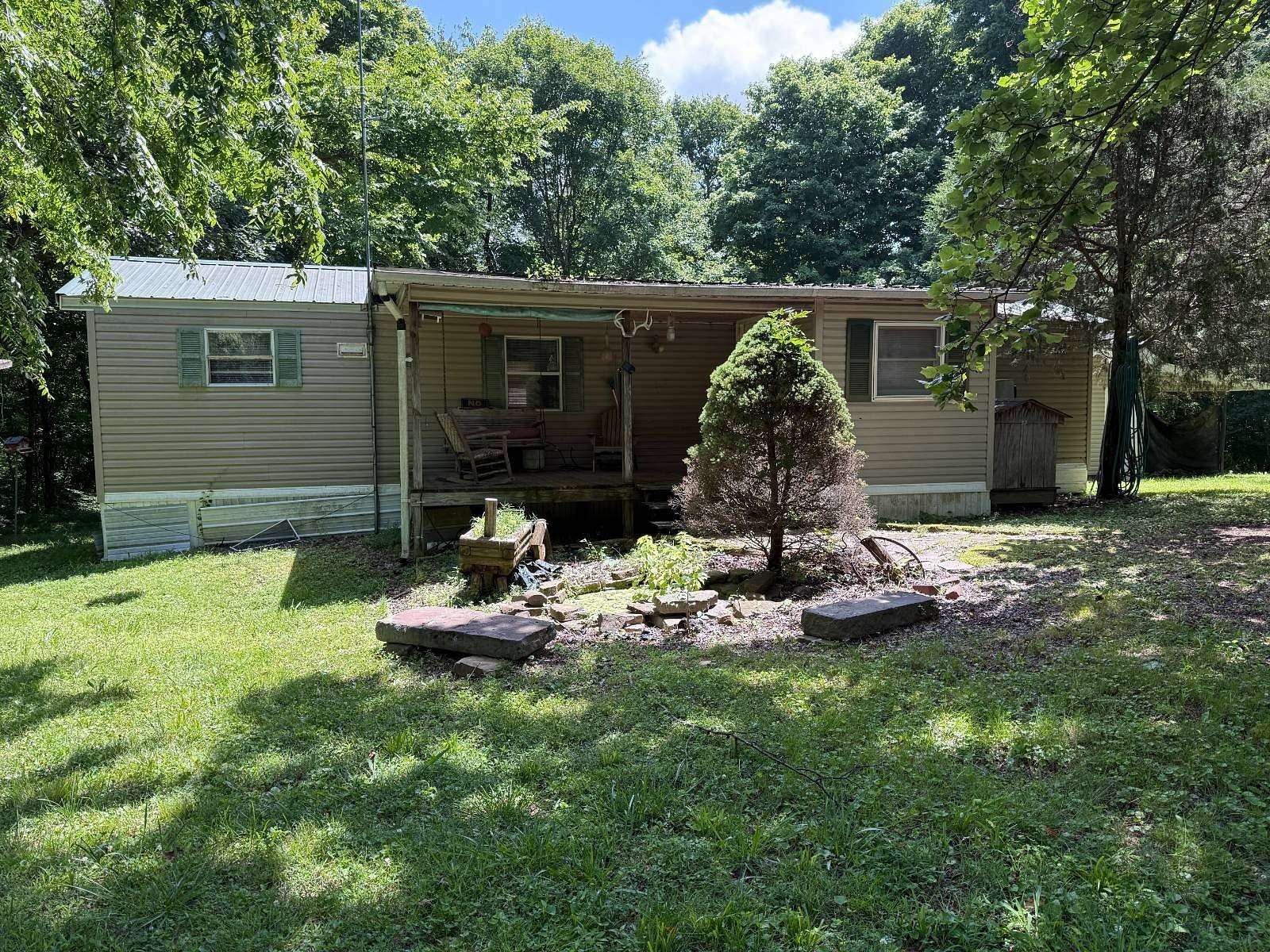 38 Acres of Recreational Land with Home for Sale in Cave-In-Rock, Illinois