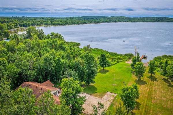 2.5 Acres of Land with Home for Sale in Gonvick, Minnesota