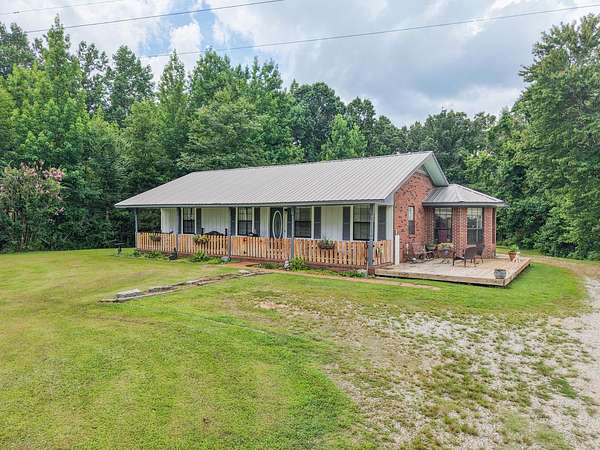 8.3 Acres of Land with Home for Sale in Walnut, Mississippi
